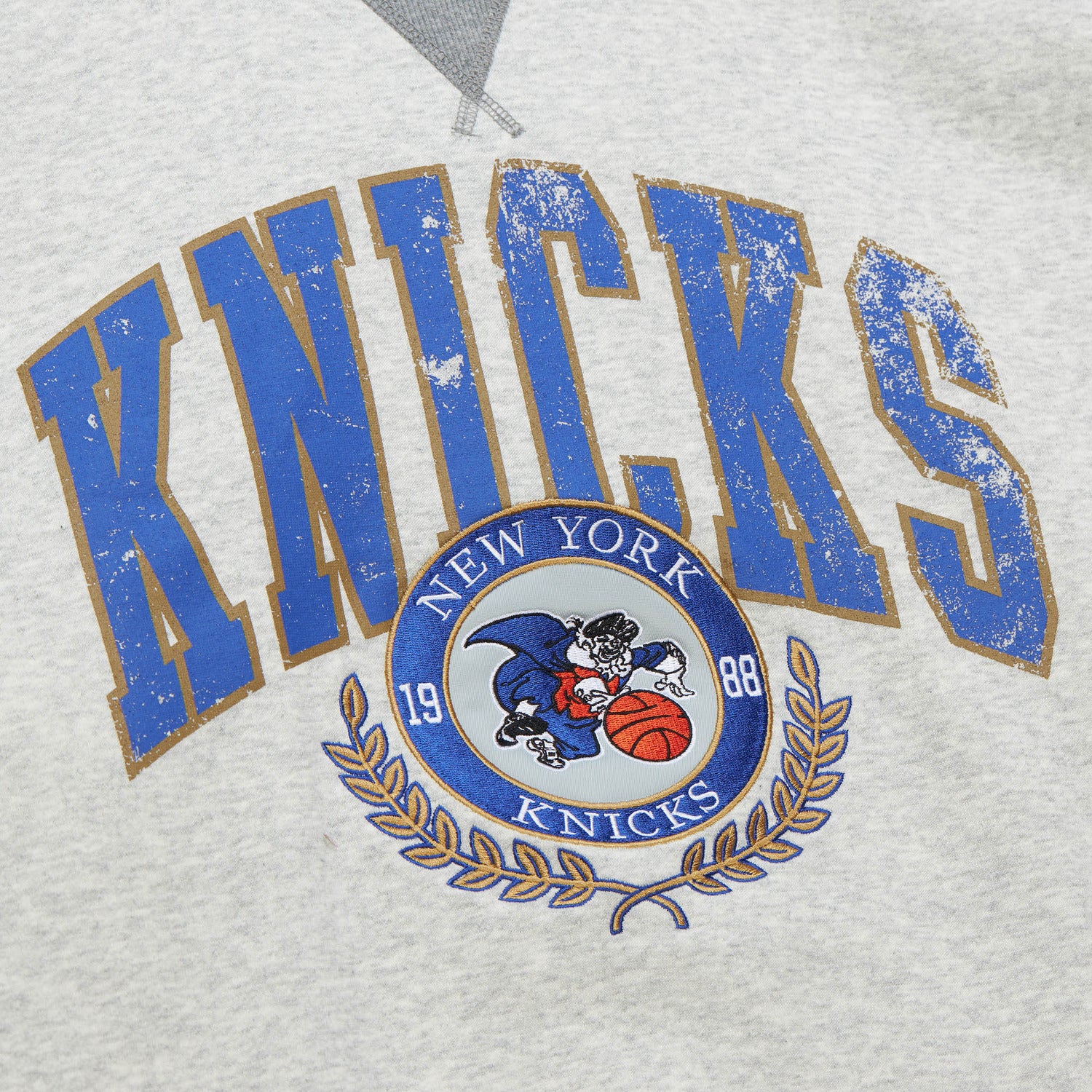 Mitchell & Ness Knicks Vintage Premium Fleece Crew - Image 3