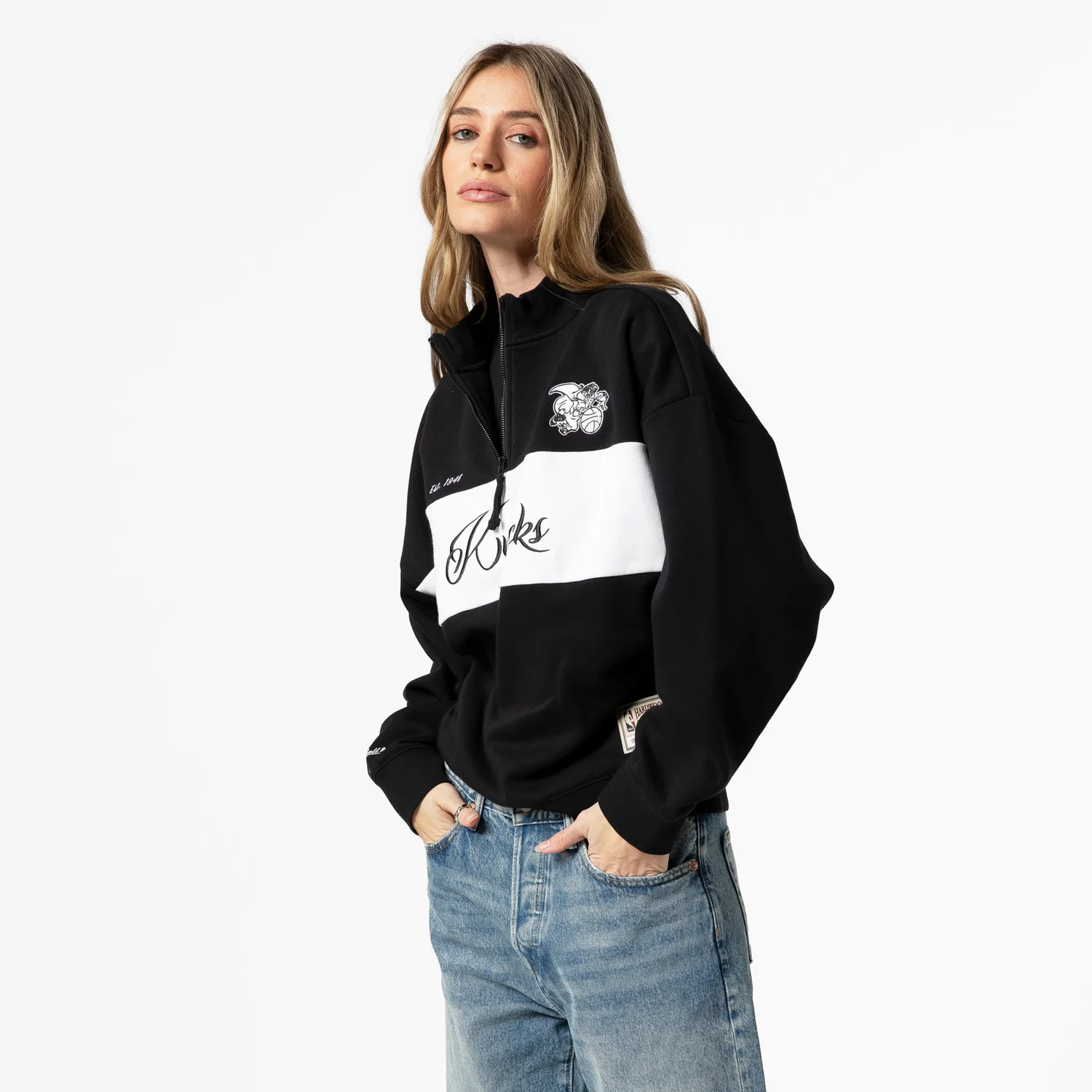Women's Mitchell & Ness Knicks Black Quarter Zip - Image 2
