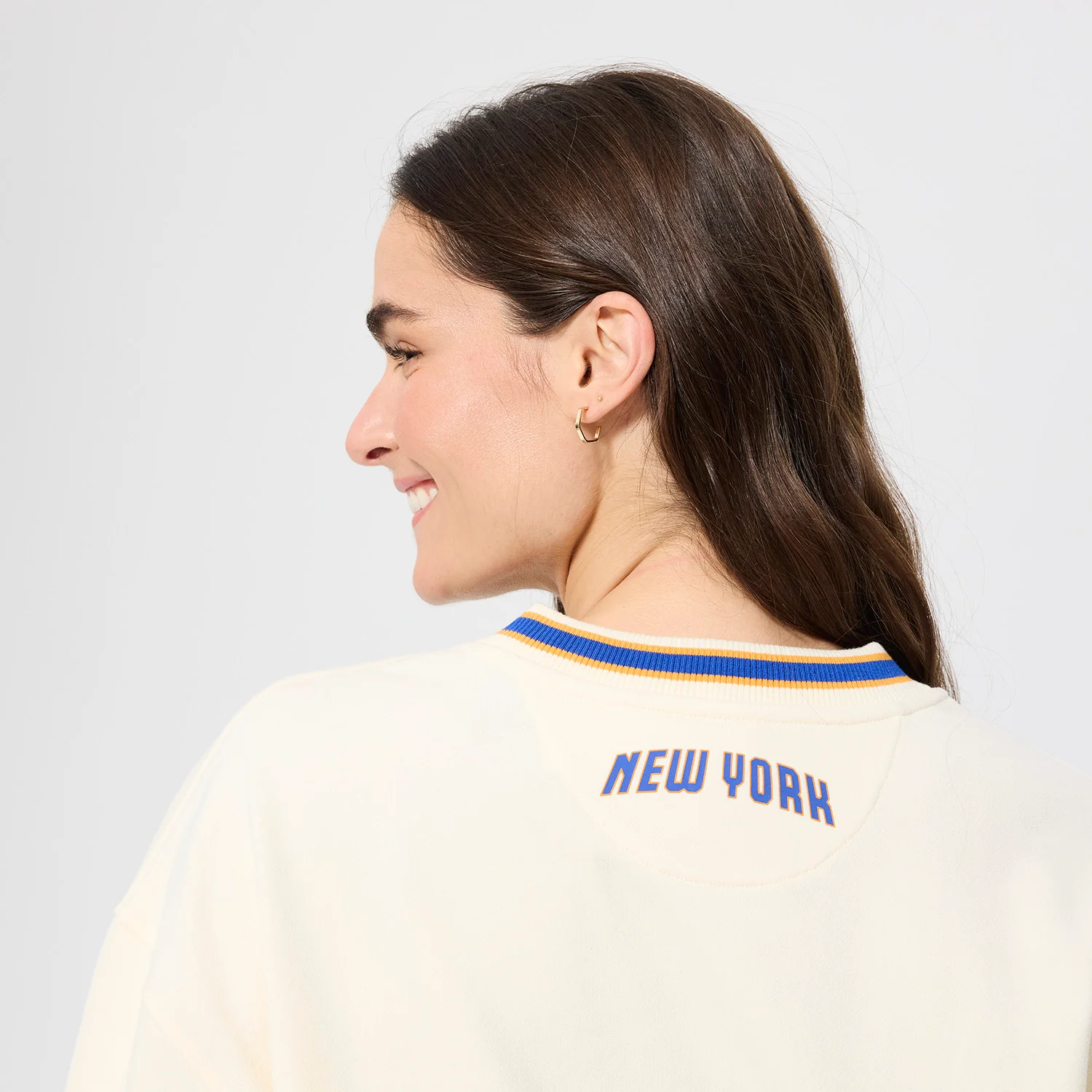 Terez Knicks Left Chest Logo Sugar Swizzle V-Neck Sweater - Image 4