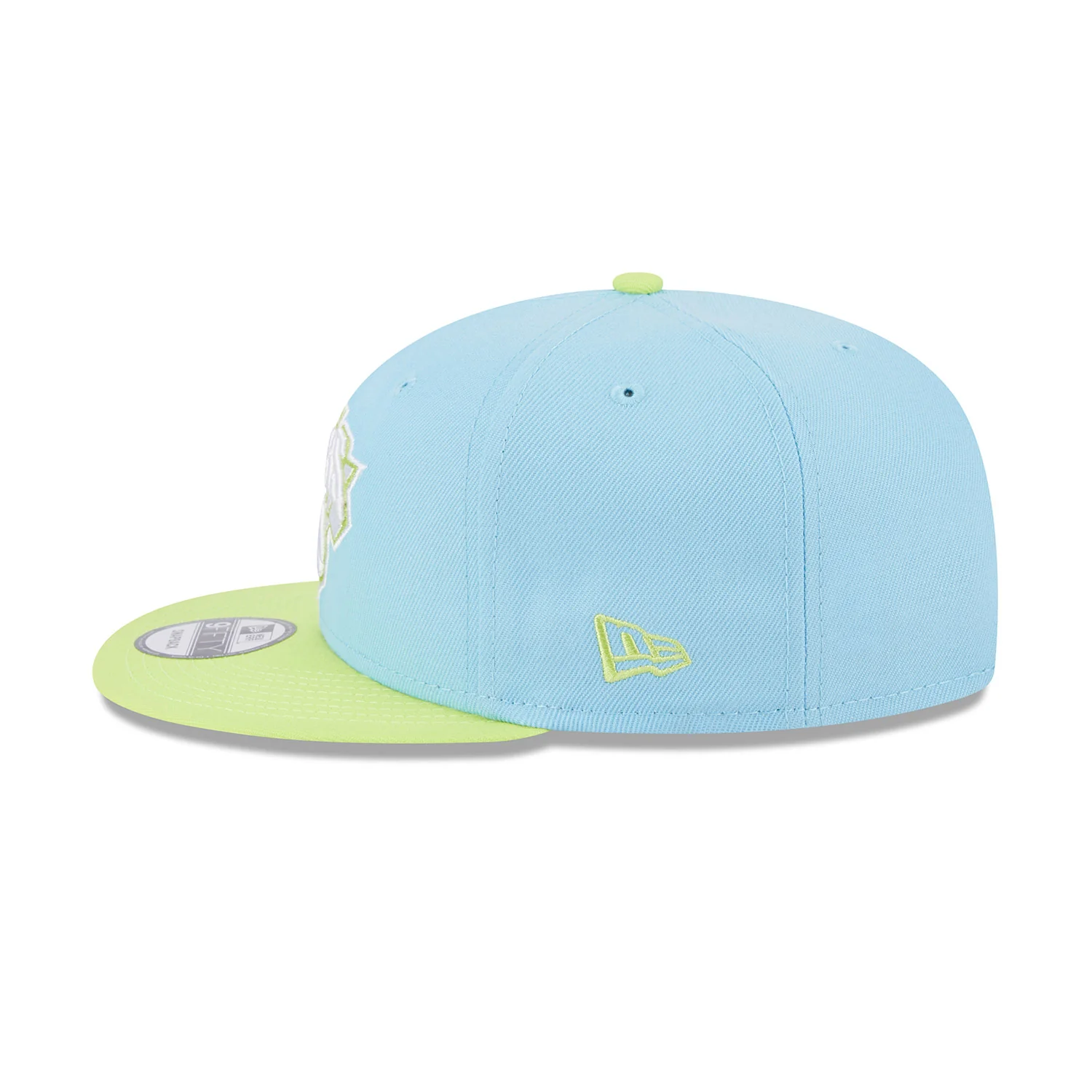 New Era Knicks Colorpack Two Tone Snapback Light Blue/Light Green Hat - Image 4