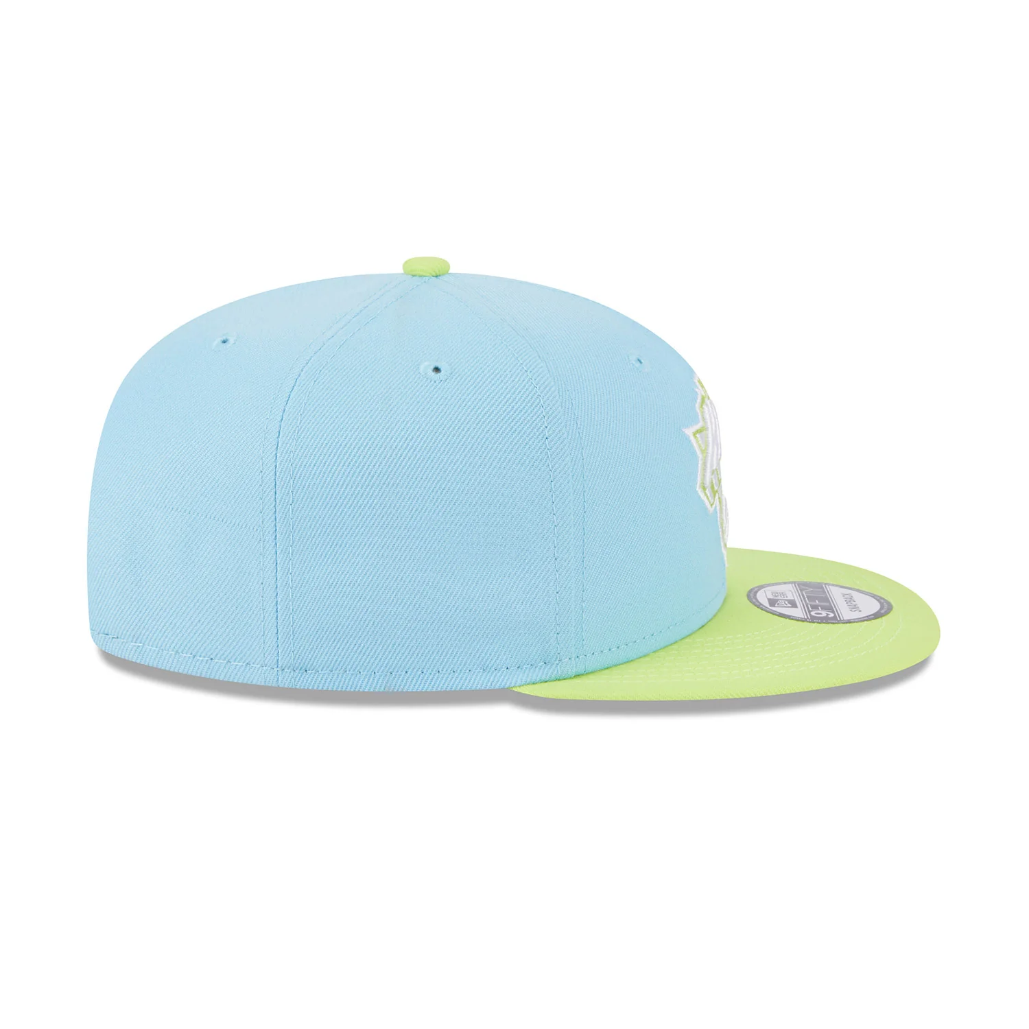 New Era Knicks Colorpack Two Tone Snapback Light Blue/Light Green Hat - Image 5