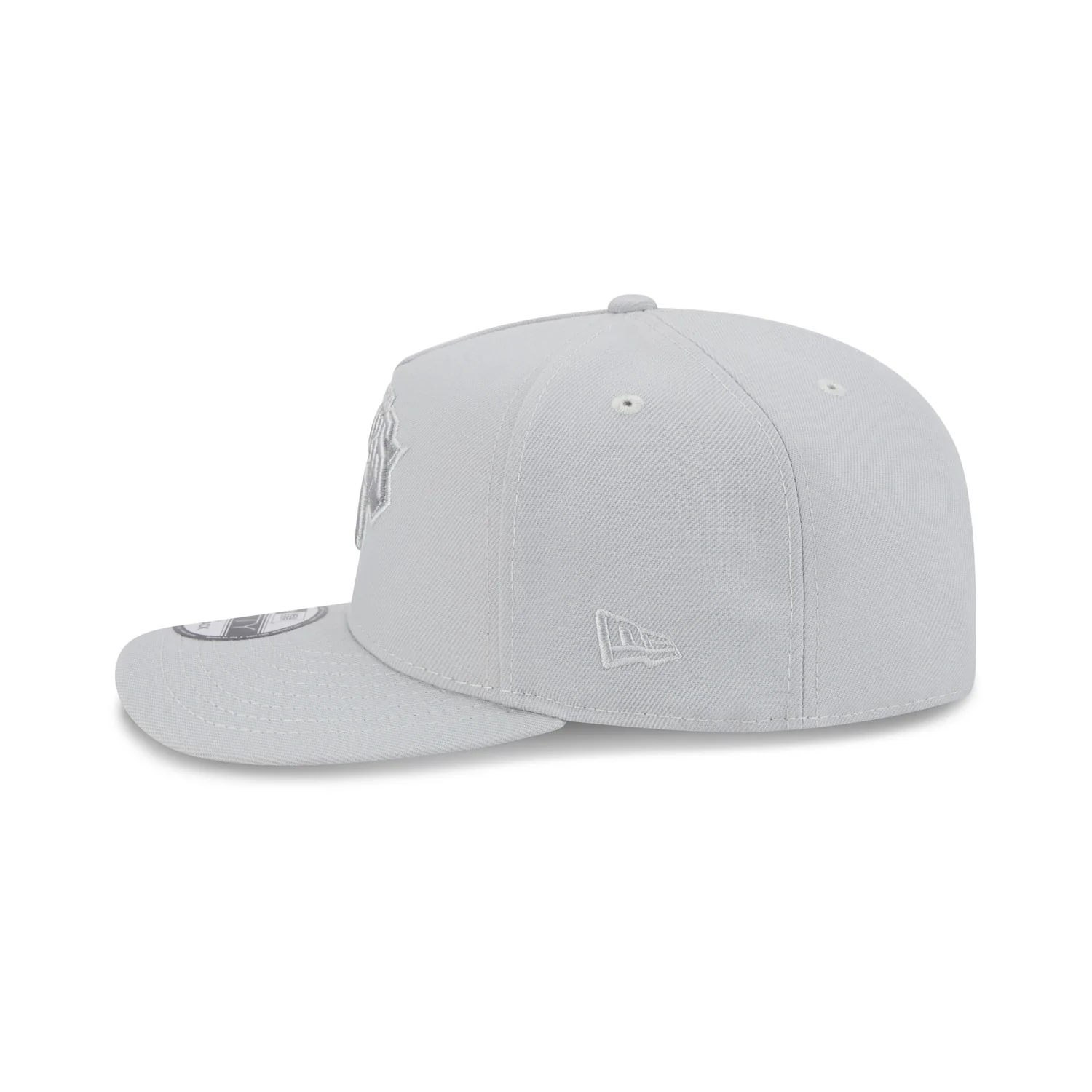 New Era Knicks Color Pack Tonal Silver Pre-Curve 950 A Frame - Image 5