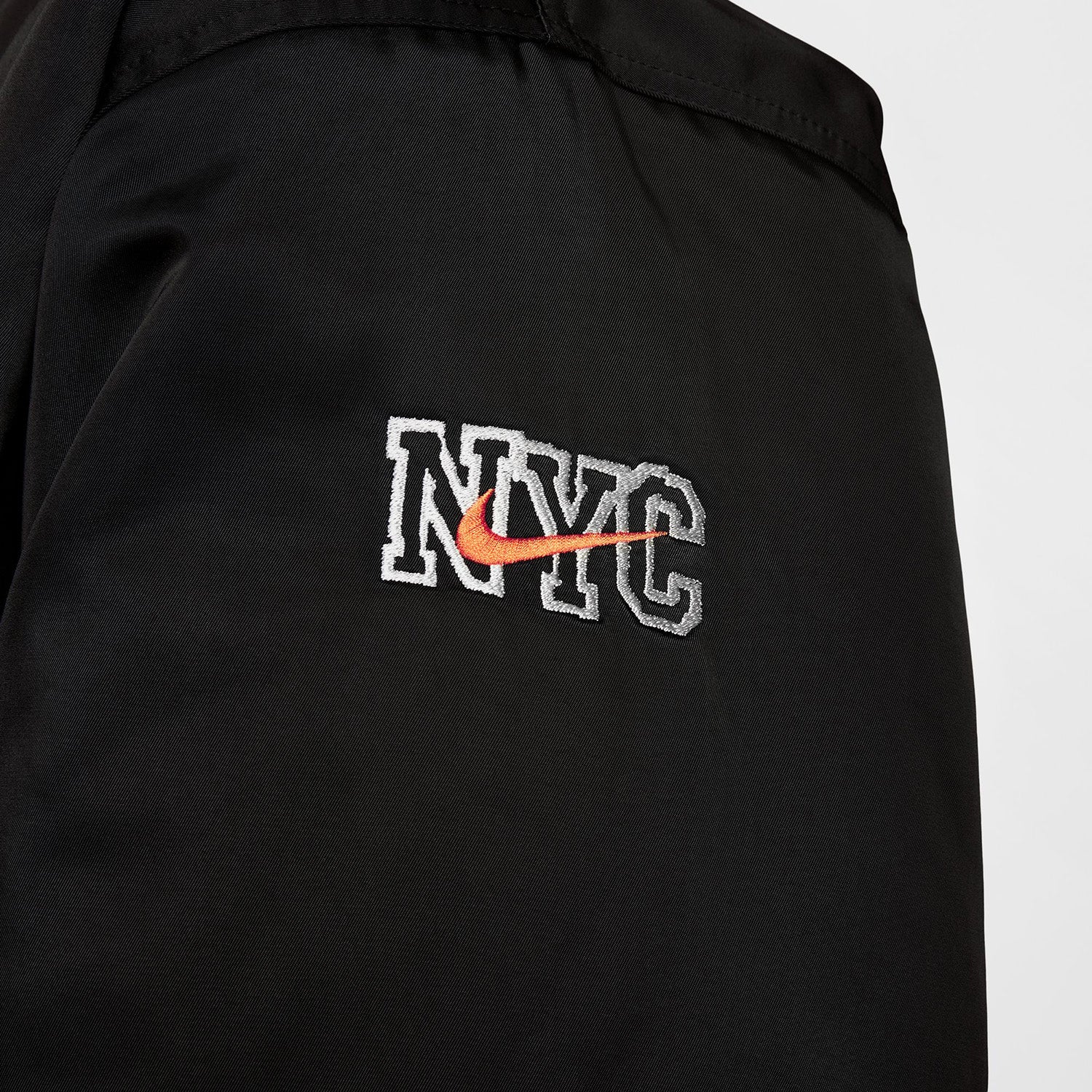 Nike Knicks City Edition 2025-26 Jacket - Image 7