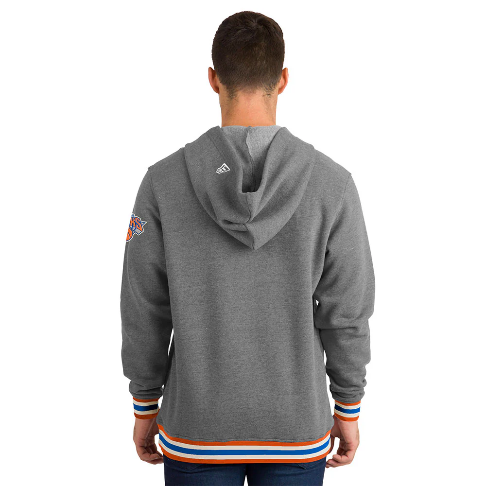 New Era Knicks New York Wordmark Fleece Hood - Image 4