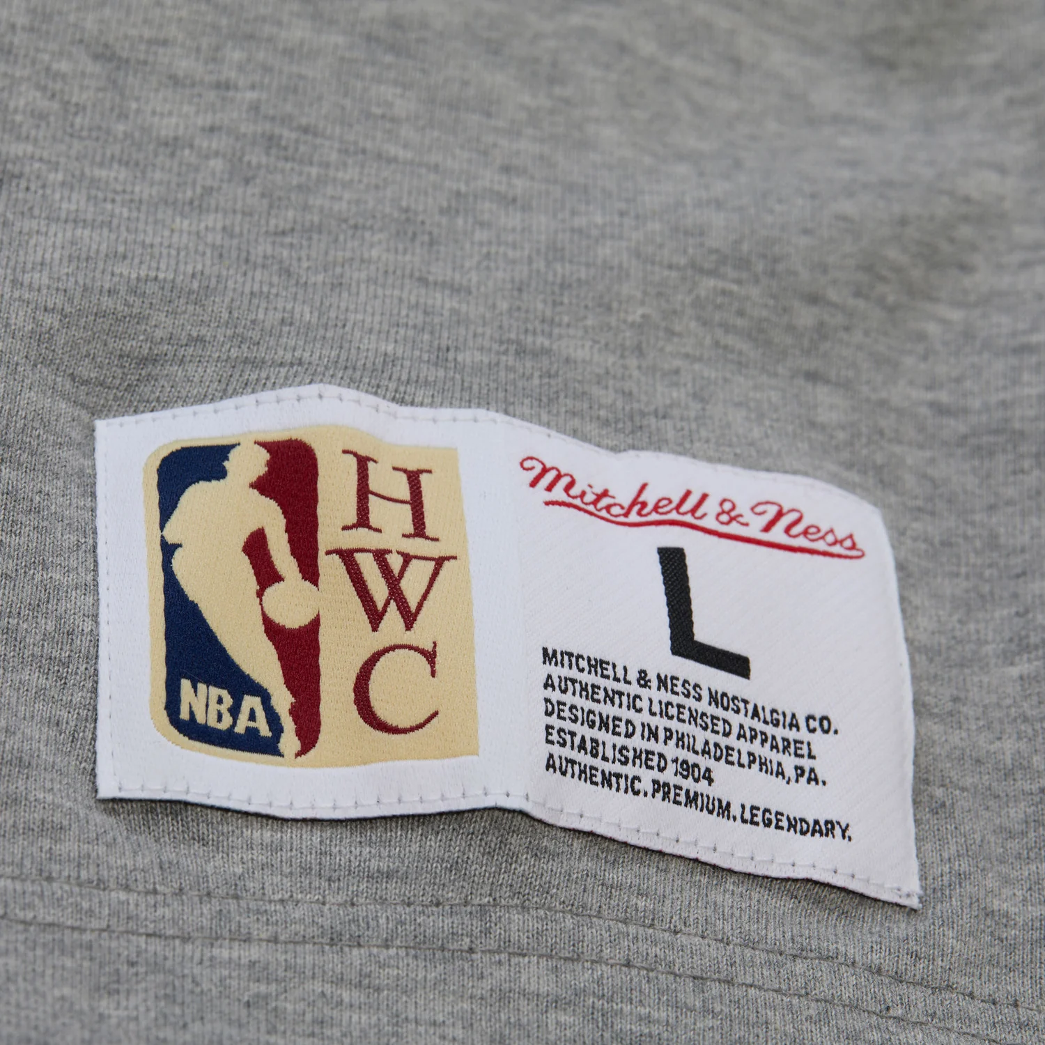 Mitchell & Ness Knicks Vintage Heritage Collection Premium Tee - Image 5