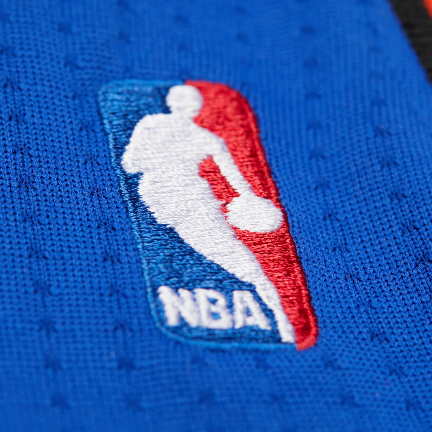 Mitchell & Ness Knicks Carmelo Anthony 2010 Authentic Jersey - Image 5