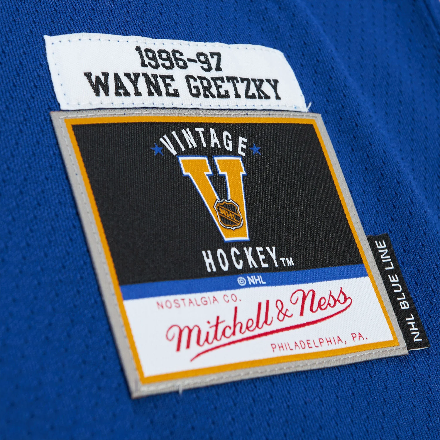 Mitchell & Ness Rangers Wayne Gretzky 1996 Alternate Jersey - Image 4